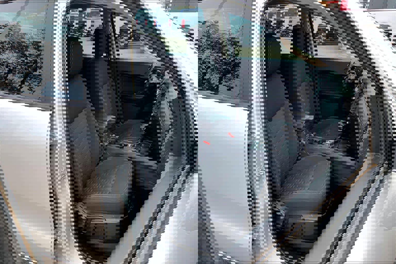 Certified 2019 Ford Ranger XL w/ Equipment Group 101A Mid image 12