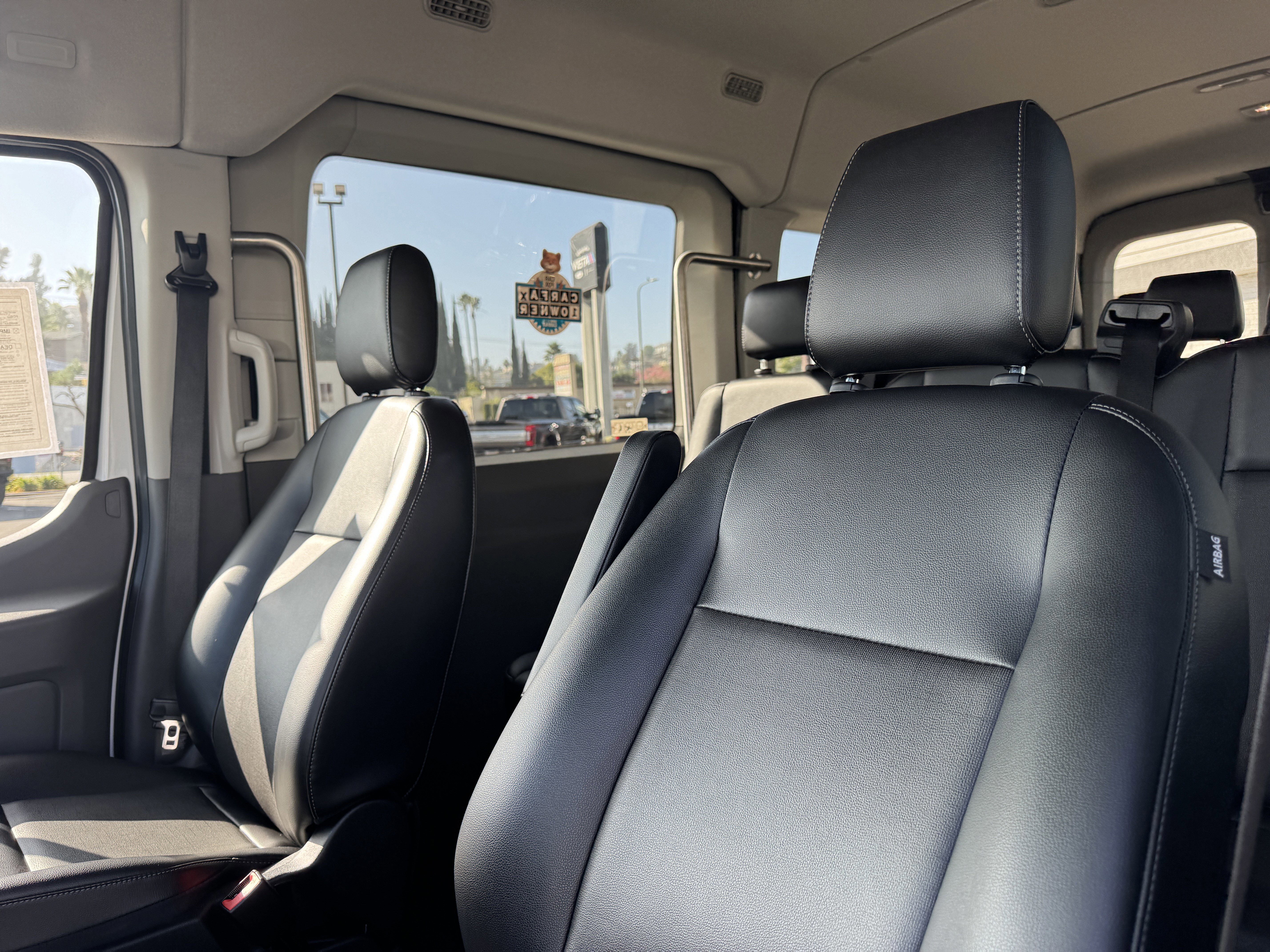 Certified 2023 Ford Transit 350 XL image 18