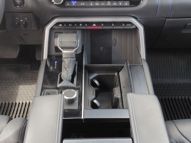 Used 2025 Toyota Tundra Platinum AWD/4WD image 19