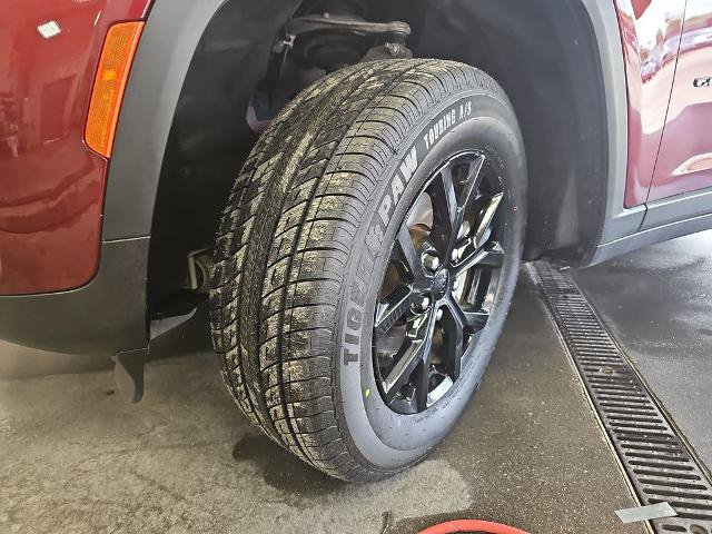 Used 2024 Jeep Grand Cherokee Altitude AWD/4WD image 31