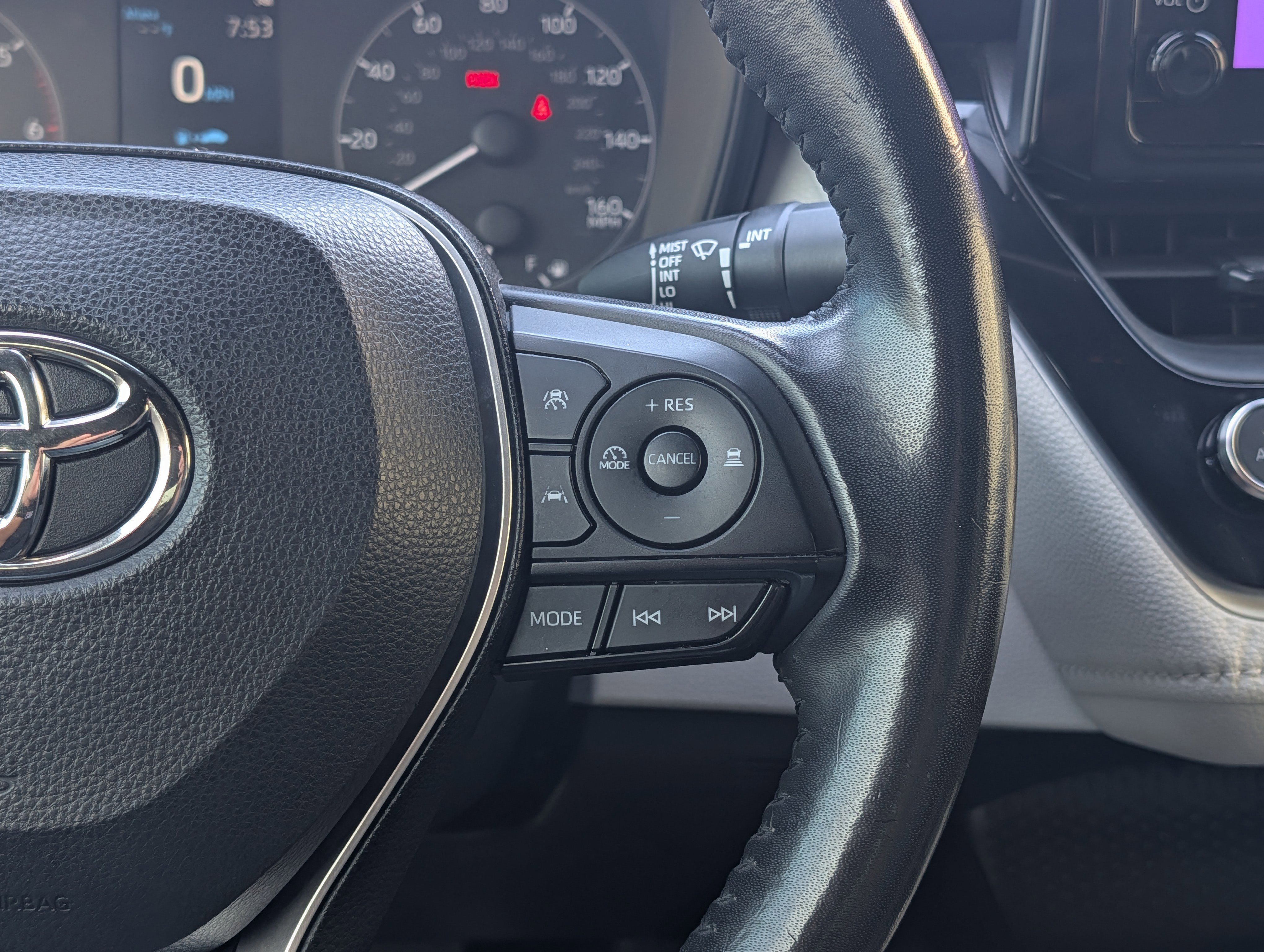 Used 2023 Toyota Corolla SE image 23