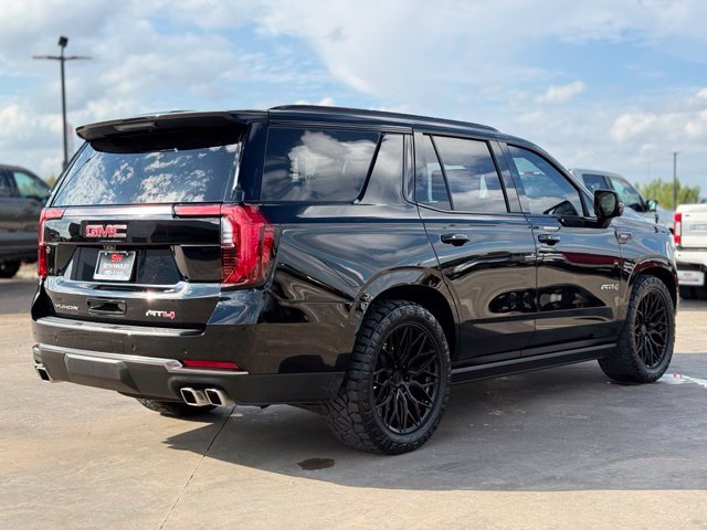 Used 2025 GMC Yukon AT4 Ultimate AWD/4WD image 7
