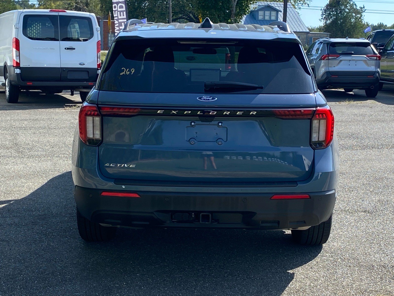 Certified 2025 Ford Explorer Active RWD image 4