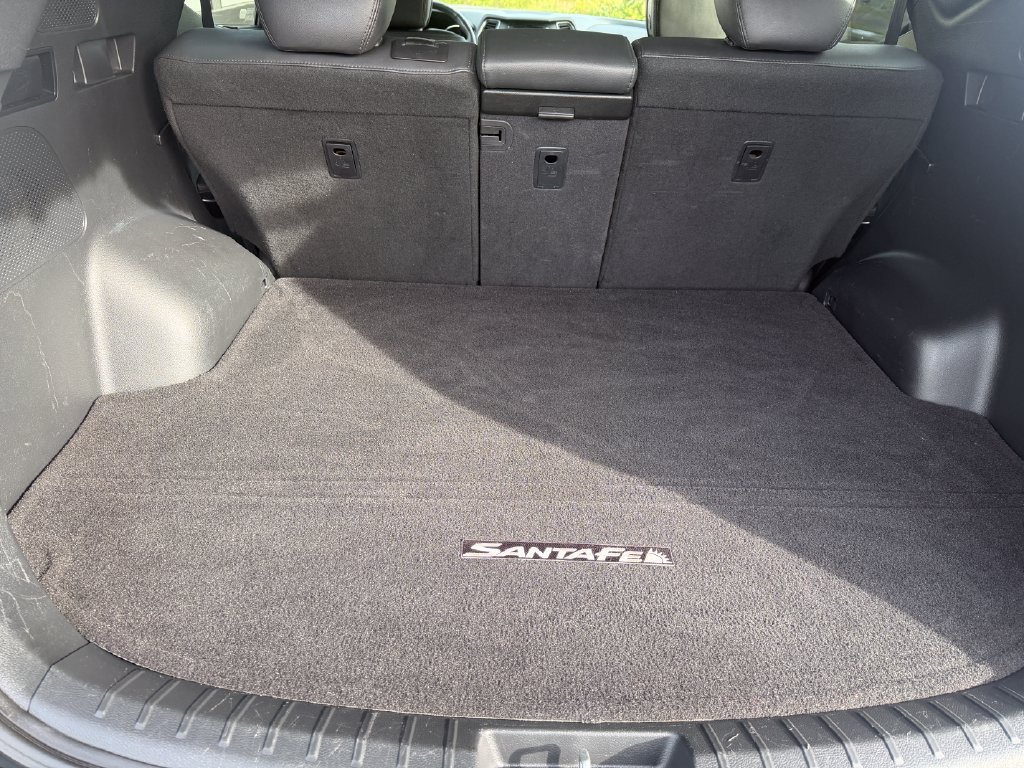 Used 2017 Hyundai Santa Fe Sport FWD image 13