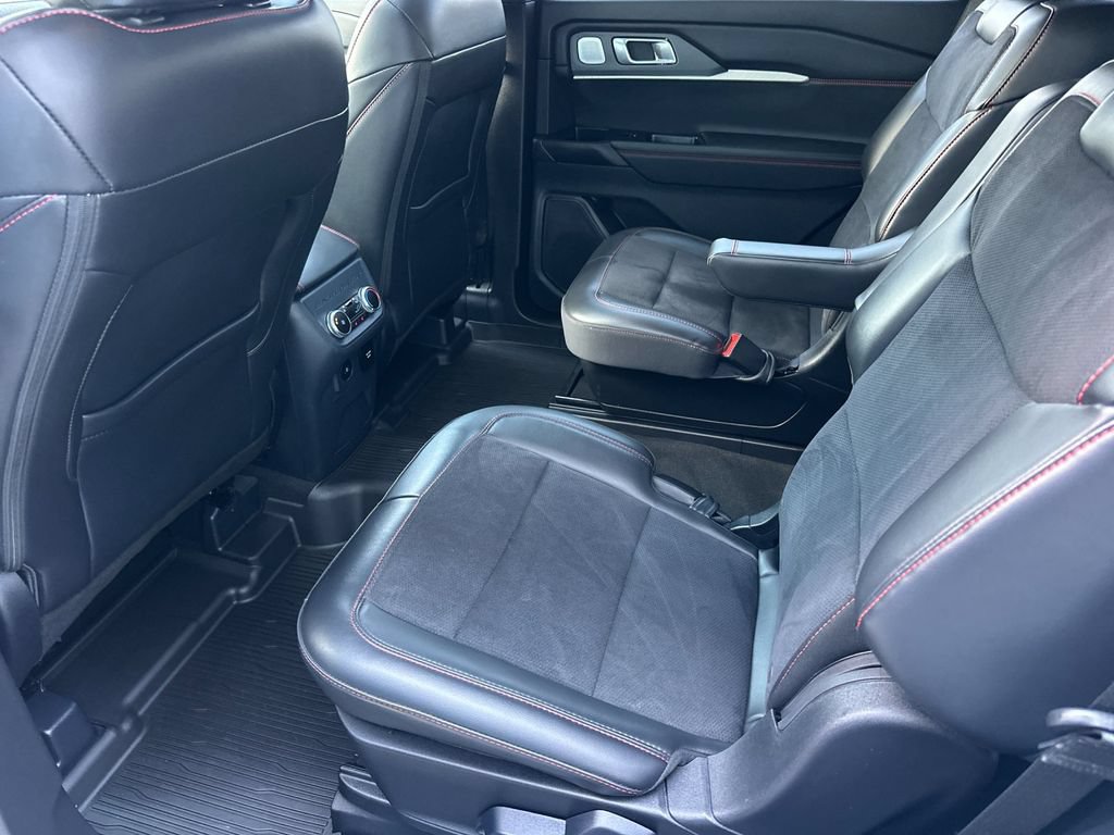 Certified 2025 Ford Explorer ST w/ Sun And Sound Package AWD/4WD image 11