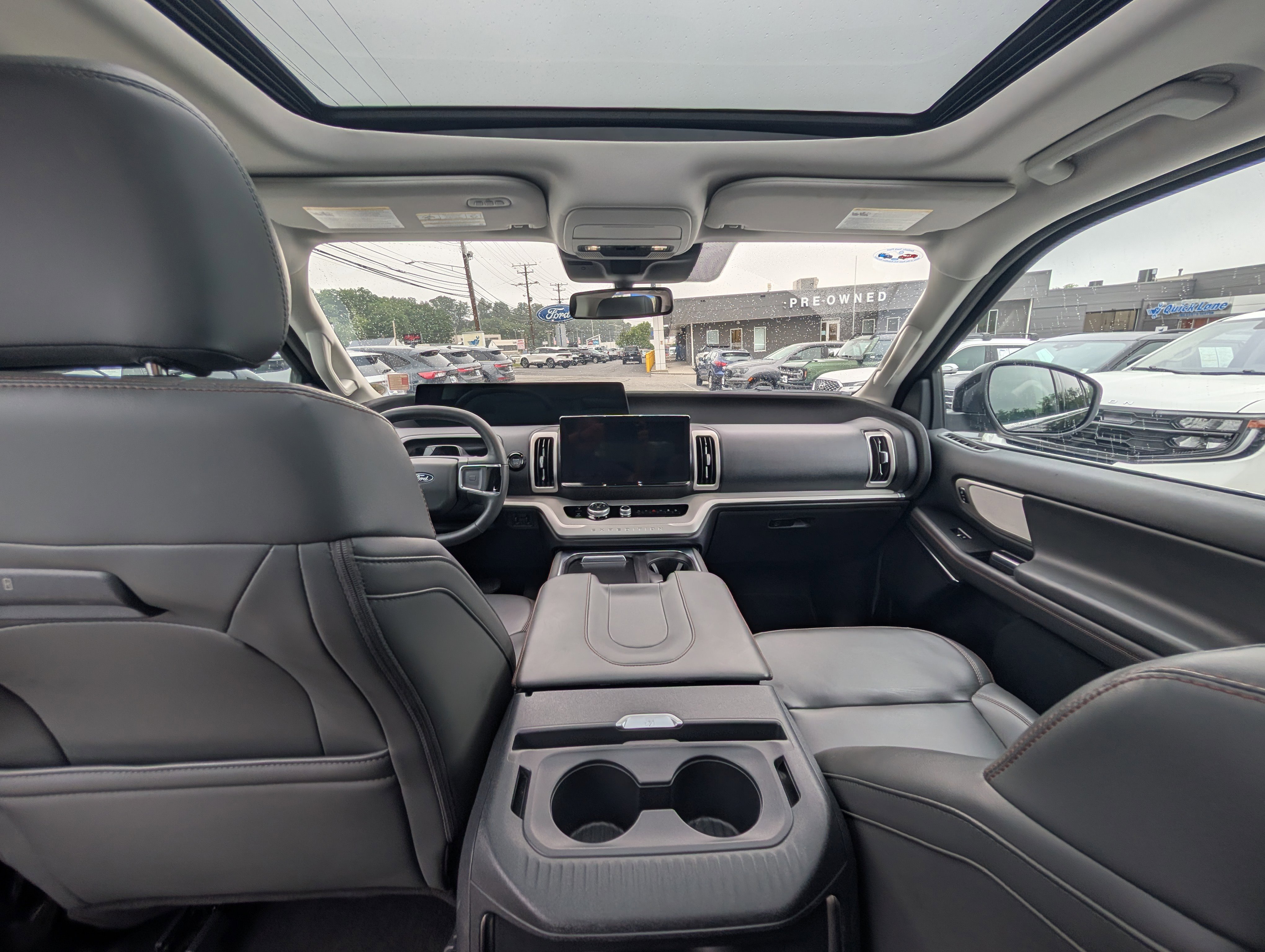 Certified 2025 Ford Expedition Active AWD/4WD image 22