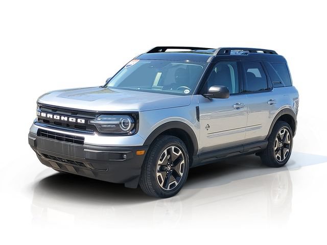 Certified 2023 Ford Bronco Sport Outer Banks AWD/4WD image 2