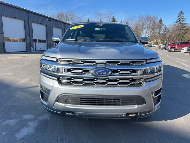 Certified 2024 Ford Expedition Platinum image 2