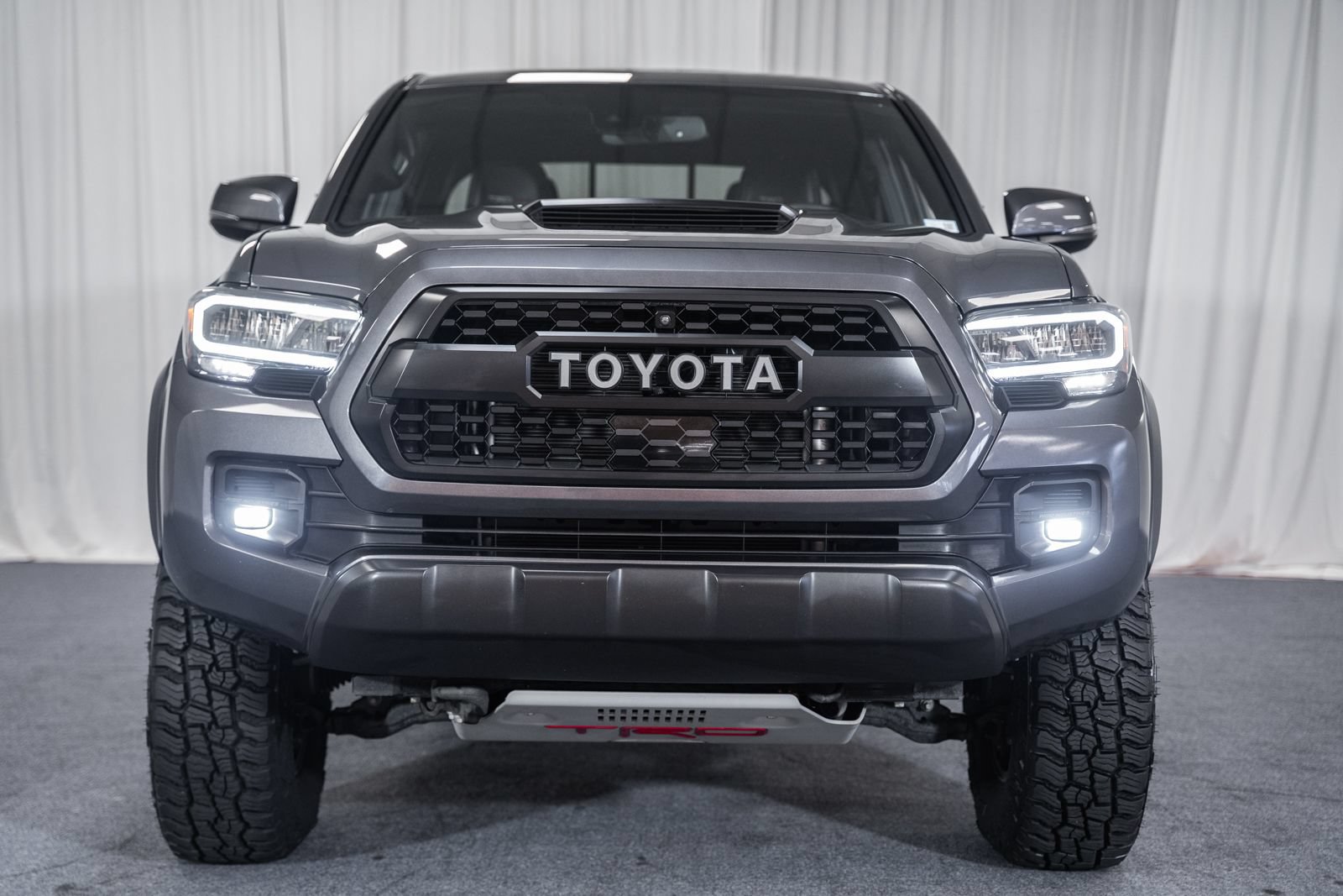 Used 2023 Toyota Tacoma TRD Pro AWD/4WD image 2