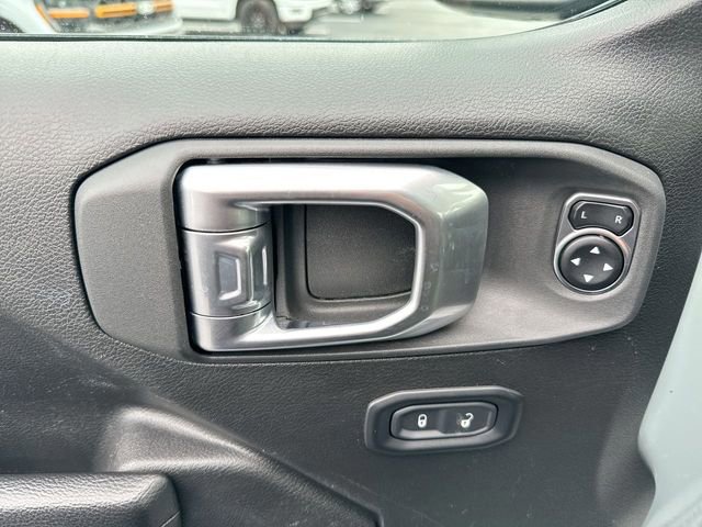 Used 2024 Jeep Wrangler Unlimited Rubicon image 14