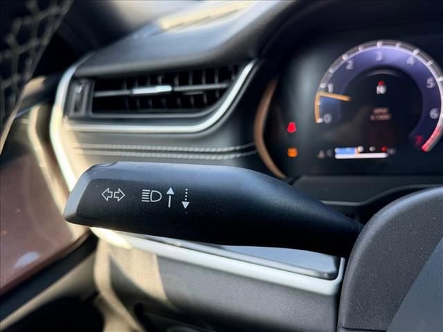 Used 2022 Jeep Grand Cherokee Altitude AWD/4WD image 20