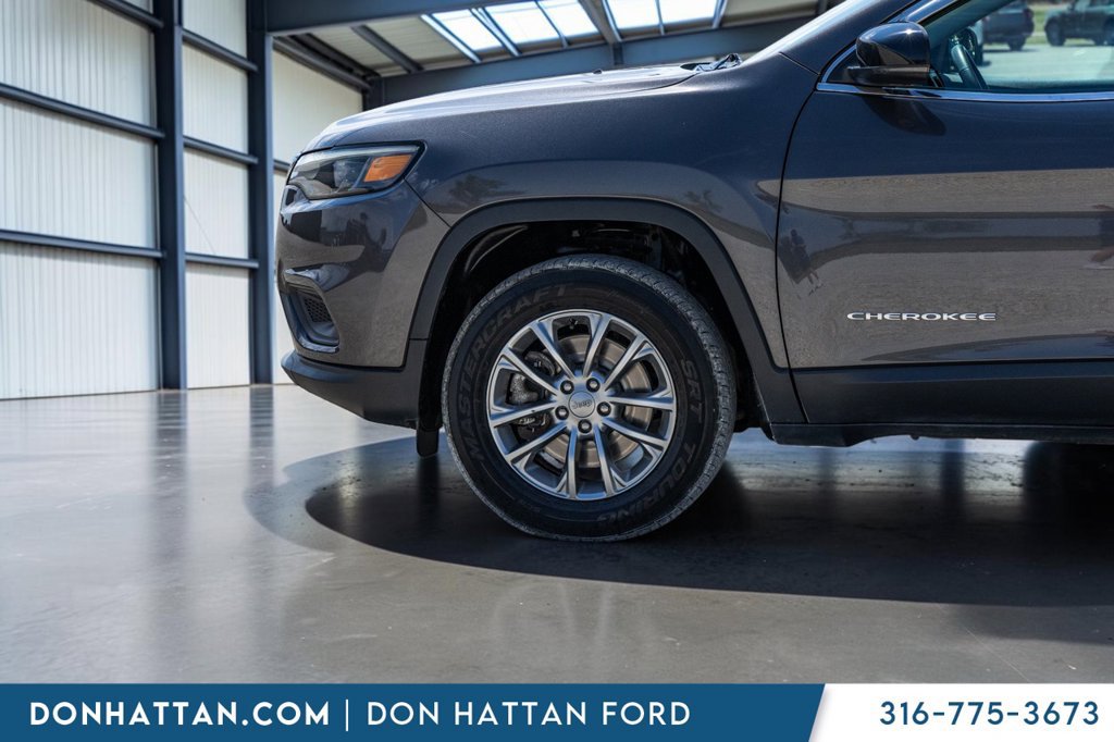 Used 2022 Jeep Cherokee Latitude Lux AWD/4WD image 29