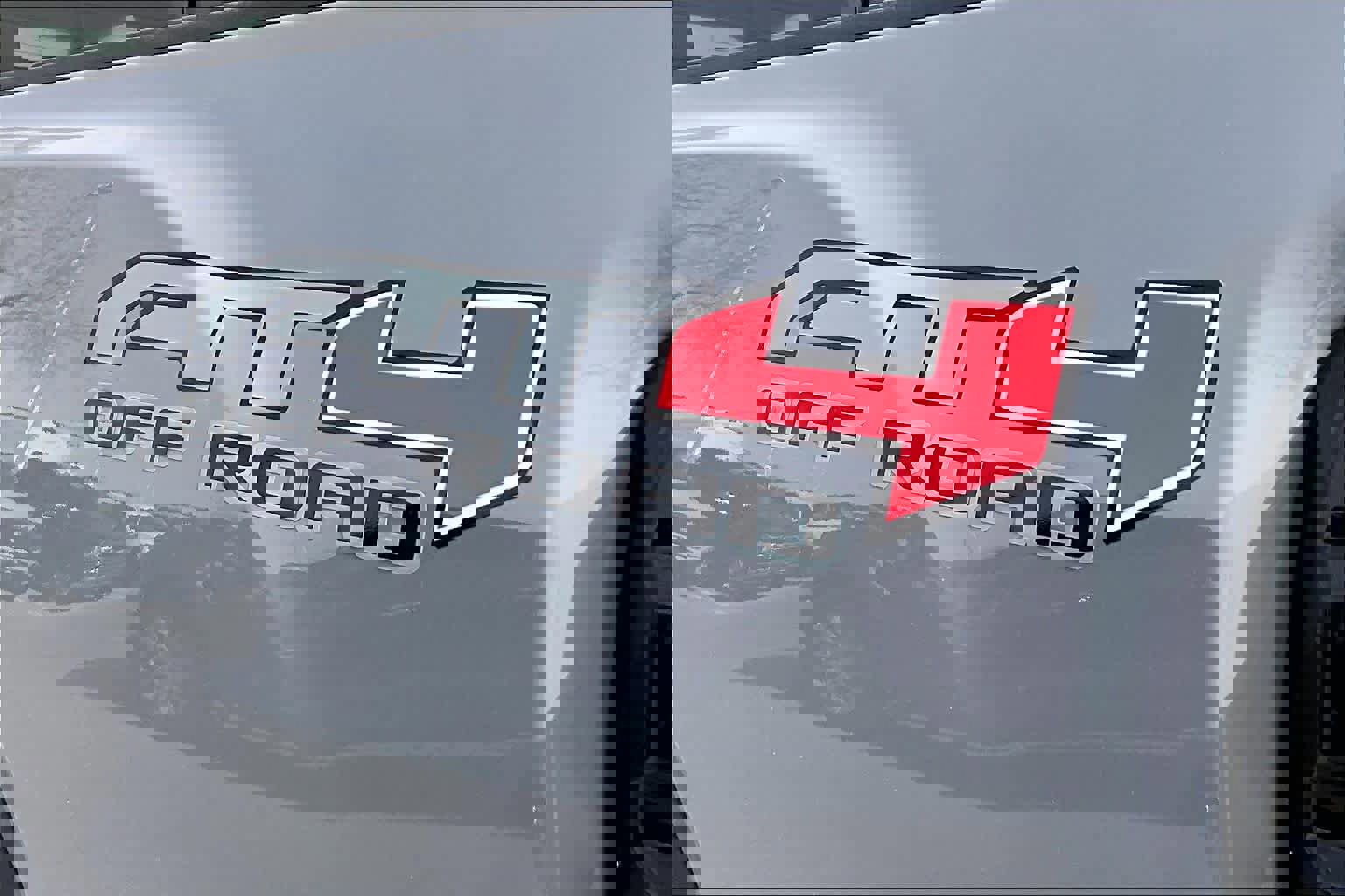 Used 2025 GMC Sierra 2500 AT4 w/ AT4 Premium Plus Package image 12