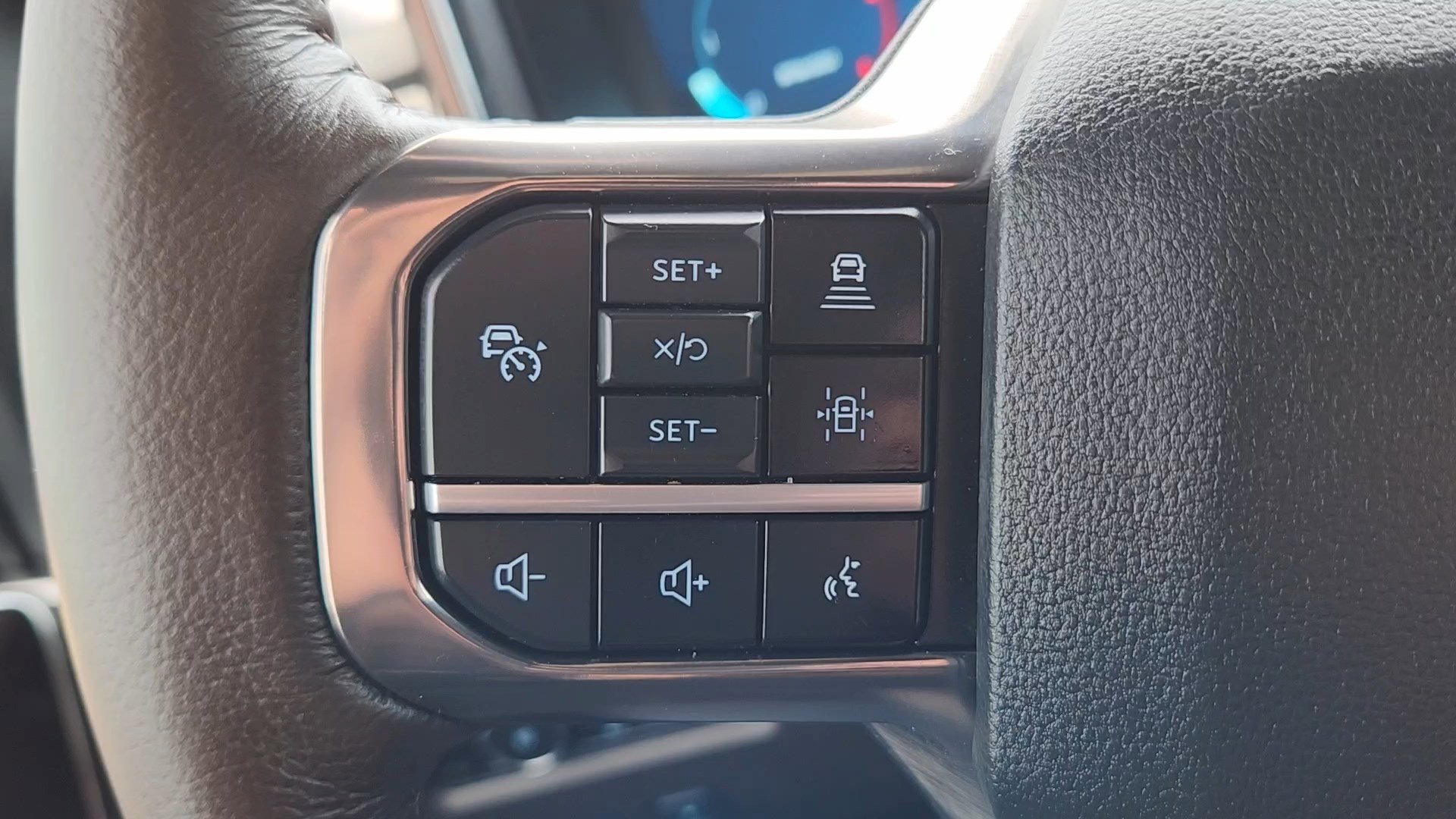 Certified 2024 Ford F350 King Ranch w/ Tremor Off-Road Package image 12