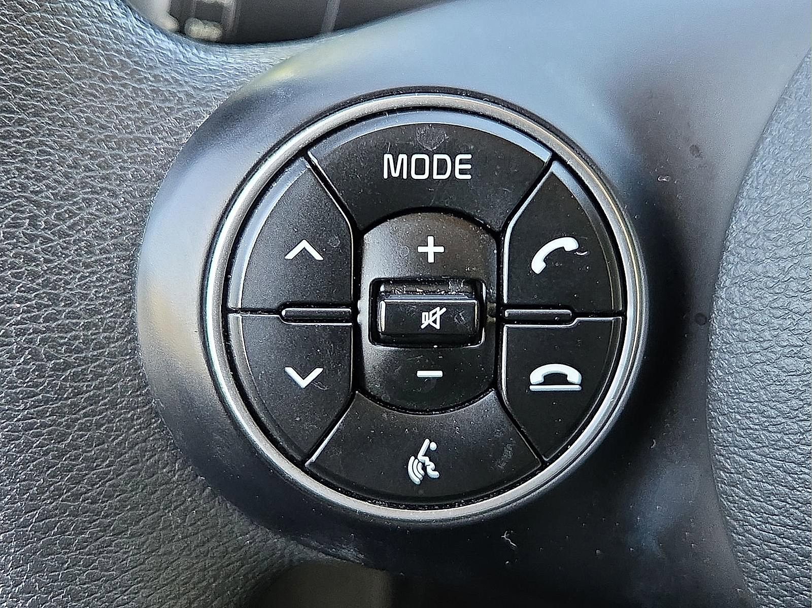 Used 2021 Kia Soul S FWD image 19