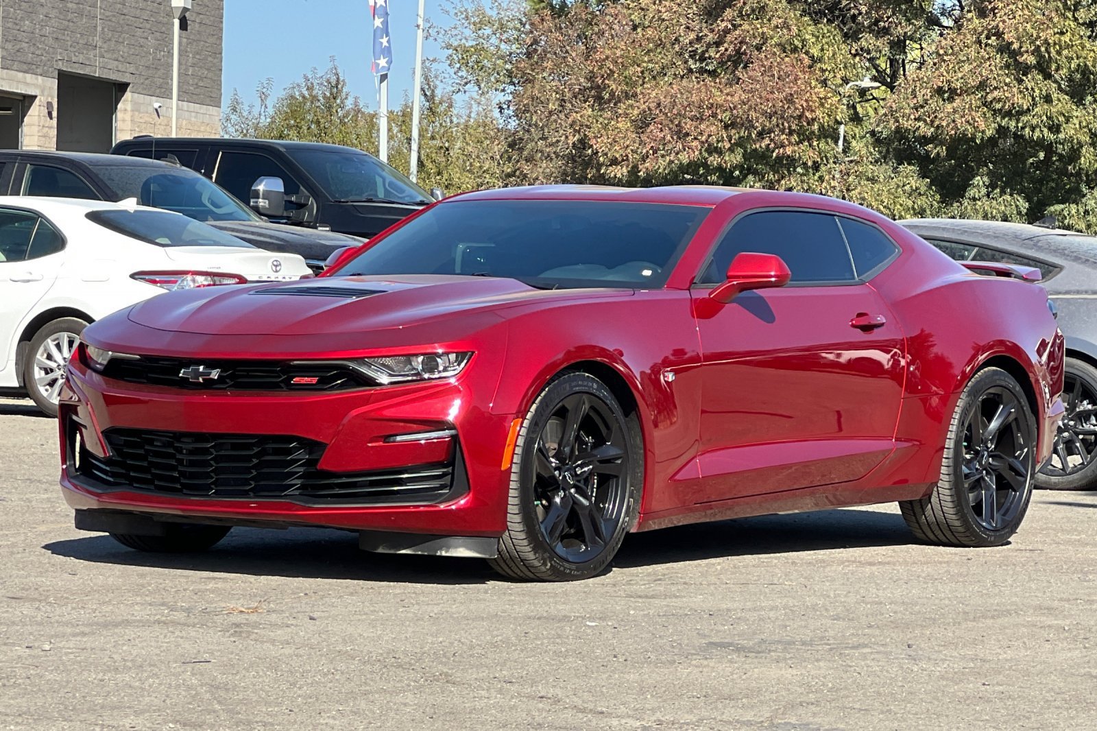 Used 2023 Chevrolet Camaro SS RWD image 8