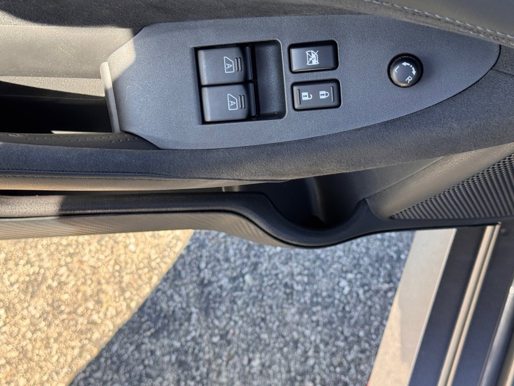 Used 2026 Nissan Z Performance w/ Floor Mat Package image 16