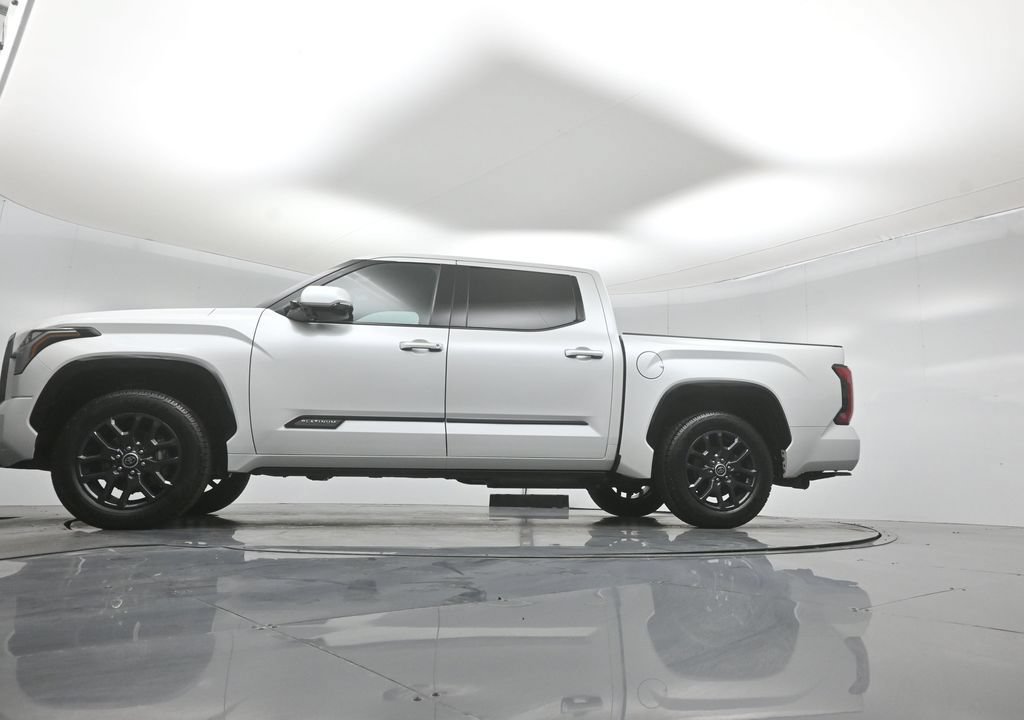 Used 2022 Toyota Tundra Platinum w/ Advanced Package RWD image 53
