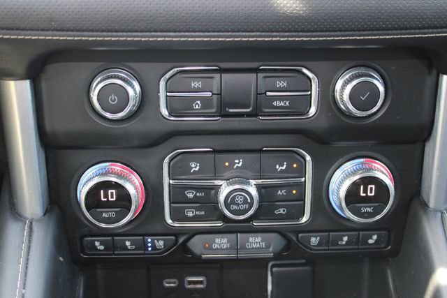 Used 2022 GMC Yukon SLT w/ SLT Premium Package AWD/4WD image 6