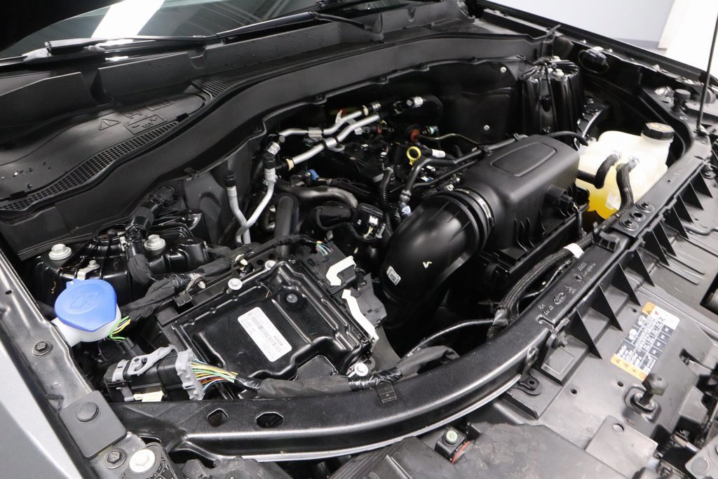 Certified 2023 Ford Explorer XLT w/ Equipment Group 202A image 15