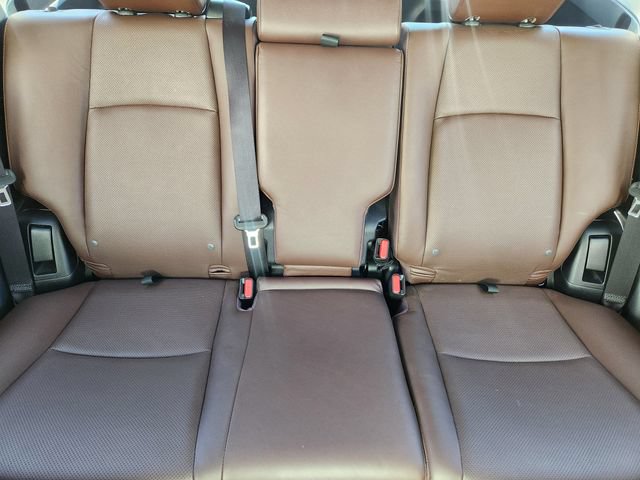 Used 2023 Toyota 4Runner Limited AWD/4WD image 17