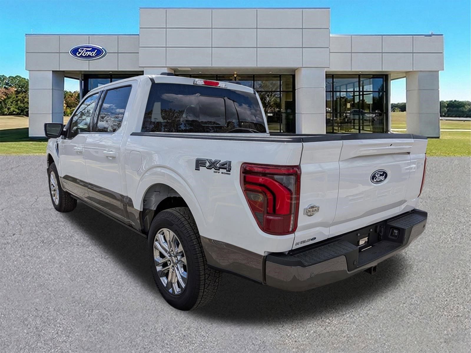 Certified 2025 Ford F150 King Ranch w/ FX4 Off-Road Package image 2