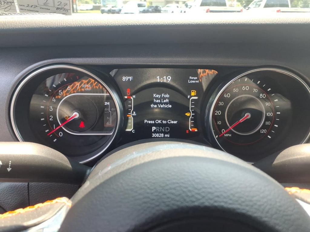 Used 2021 Jeep Gladiator Mojave AWD/4WD image 23