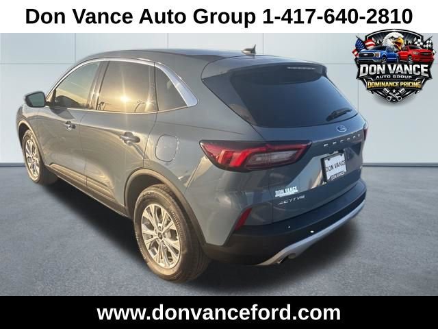 Certified 2023 Ford Escape Active w/ Tech Pack #2 image 3