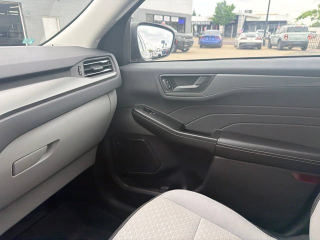 Certified 2024 Ford Escape Active AWD/4WD image 33