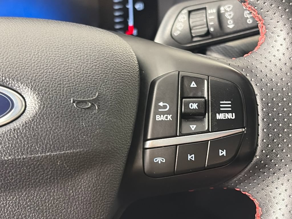Certified 2024 Ford Escape ST-Line AWD/4WD image 18