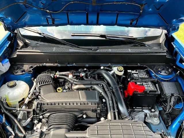 Certified 2025 Ford Maverick Lobo AWD/4WD image 30