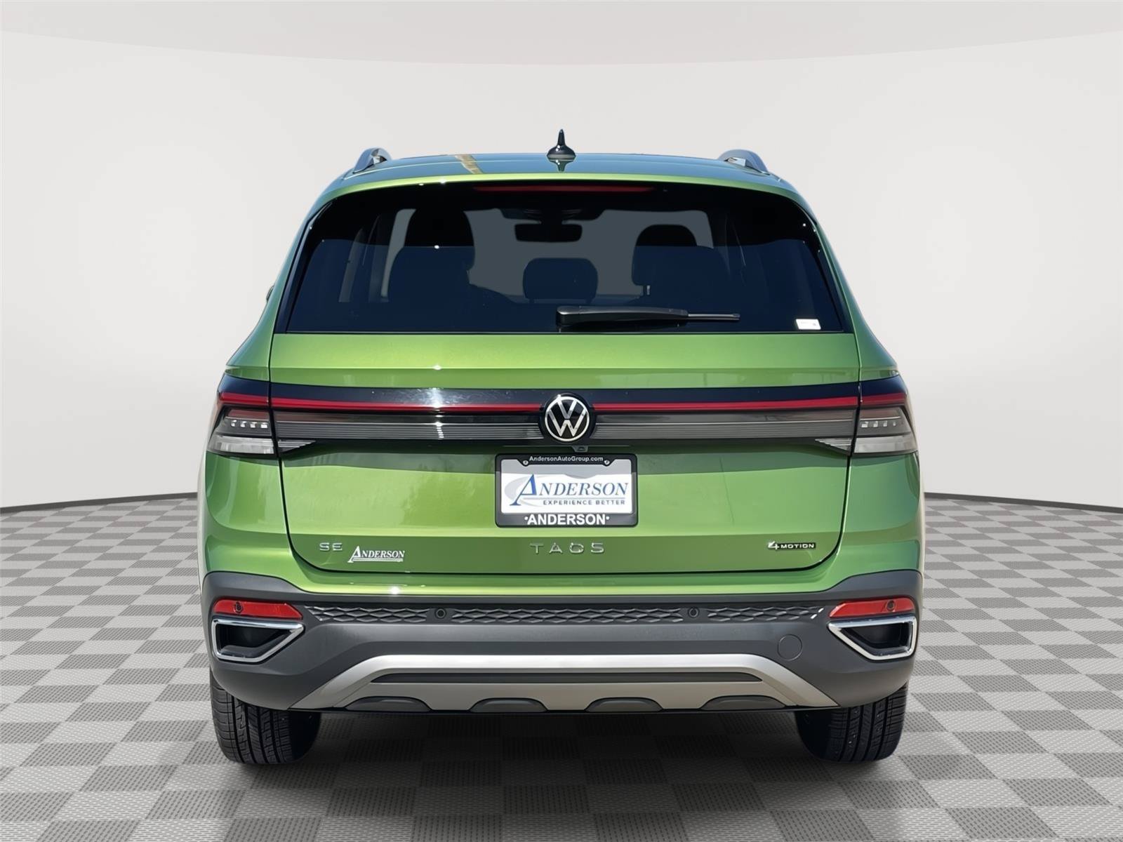Used 2025 Volkswagen Taos SE AWD/4WD image 8