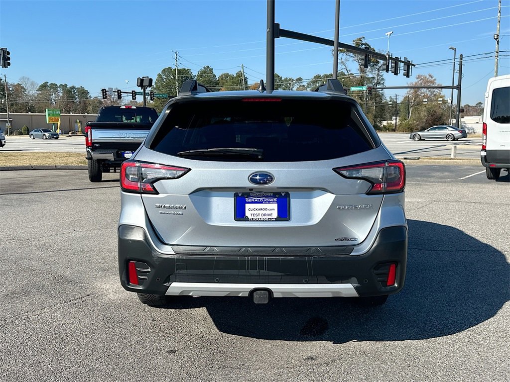 Used 2022 Subaru Outback Limited image 14