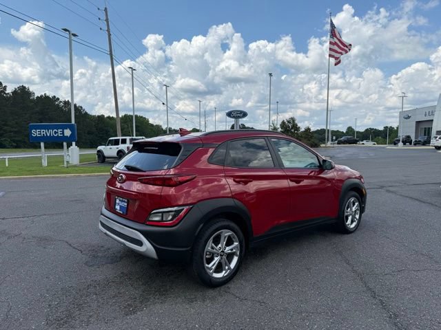 Used 2023 Hyundai Kona SEL FWD image 6