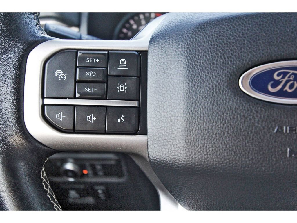 Certified 2022 Ford Expedition Limited image 18