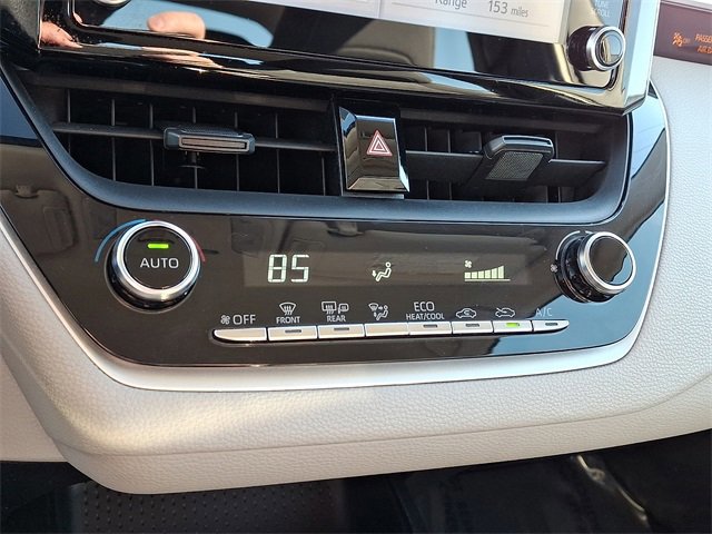 Used 2020 Toyota Corolla LE image 14