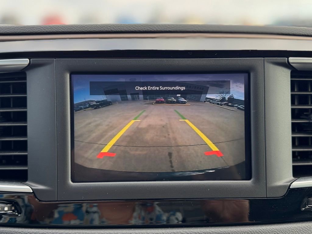 Used 2022 Chrysler Voyager LX image 20