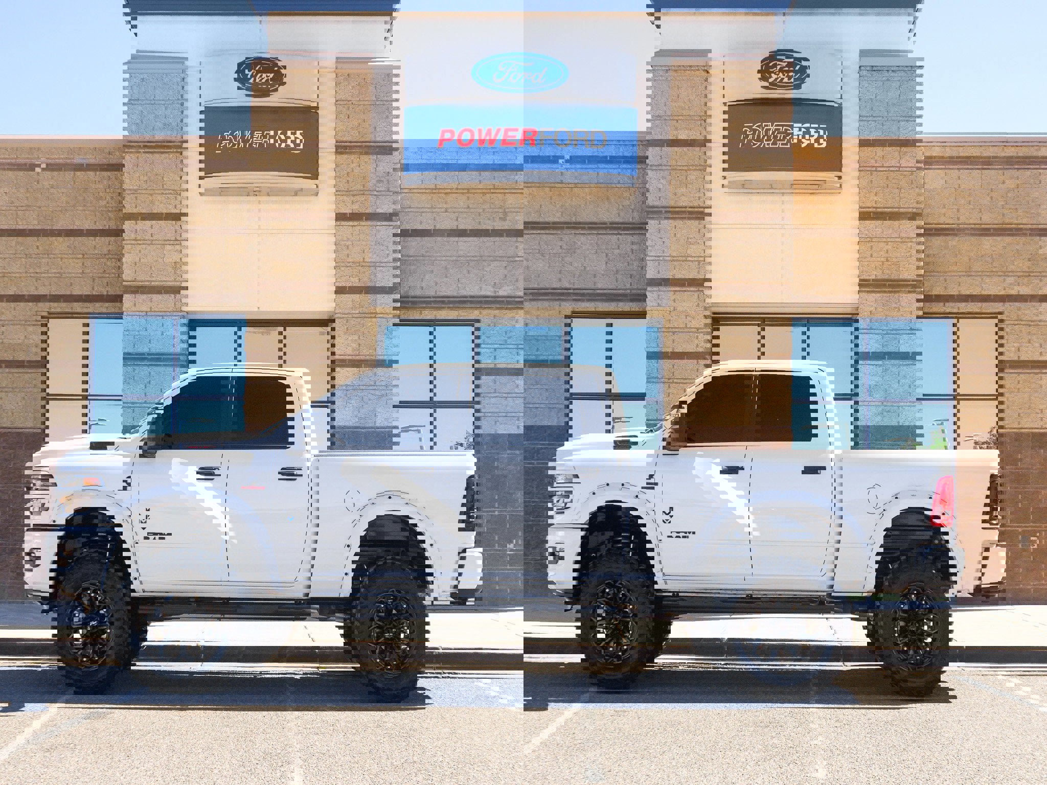 Used 2025 RAM 2500 Big Horn image 2