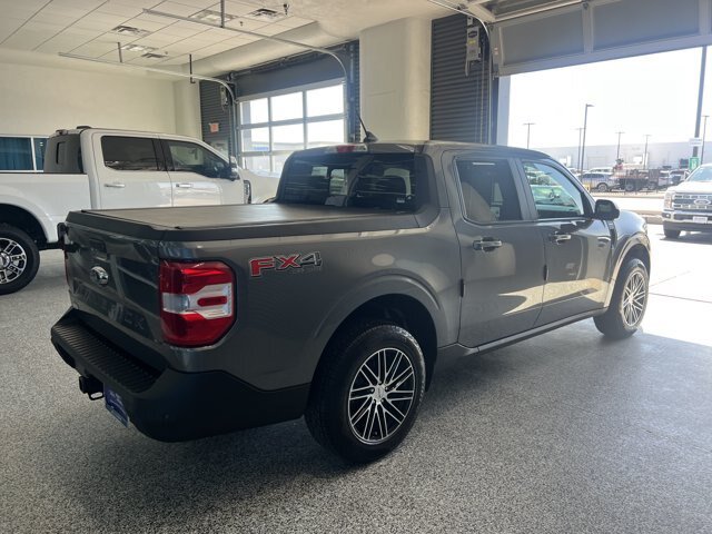 Certified 2024 Ford Maverick Lariat w/ FX4 Off-Road Package AWD/4WD image 6