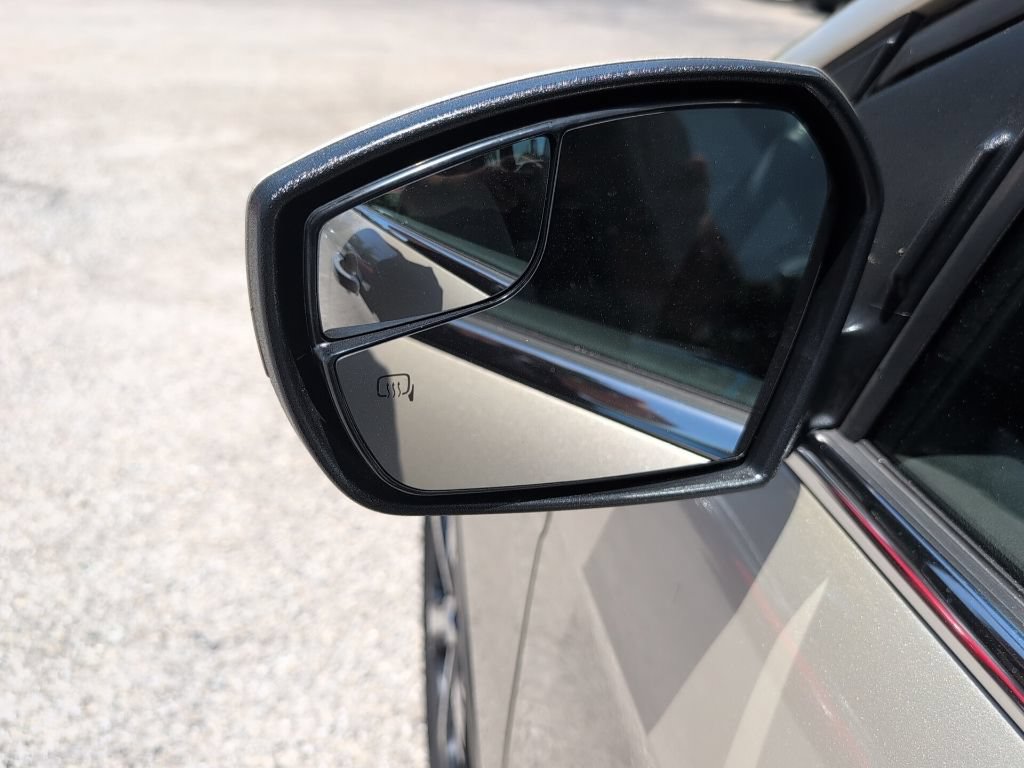 Certified 2018 Ford Escape SEL FWD image 7