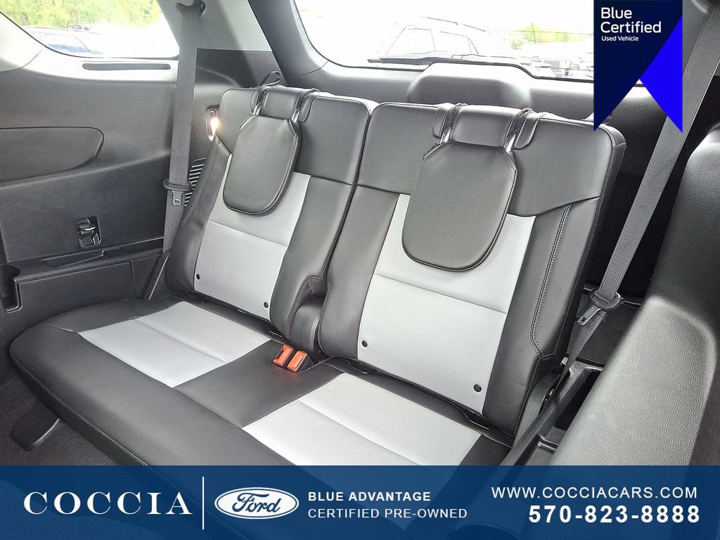 Certified 2023 Ford Explorer XLT w/ Equipment Group 202A AWD/4WD image 10