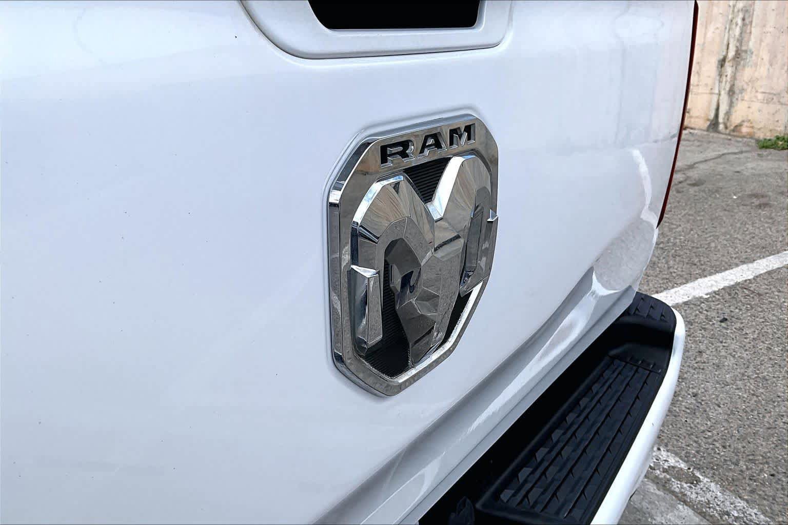 Used 2019 RAM 1500 Big Horn RWD image 33