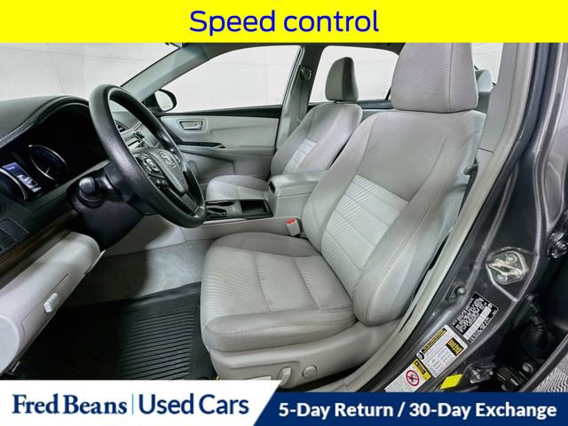 Used 2017 Toyota Camry LE FWD image 23