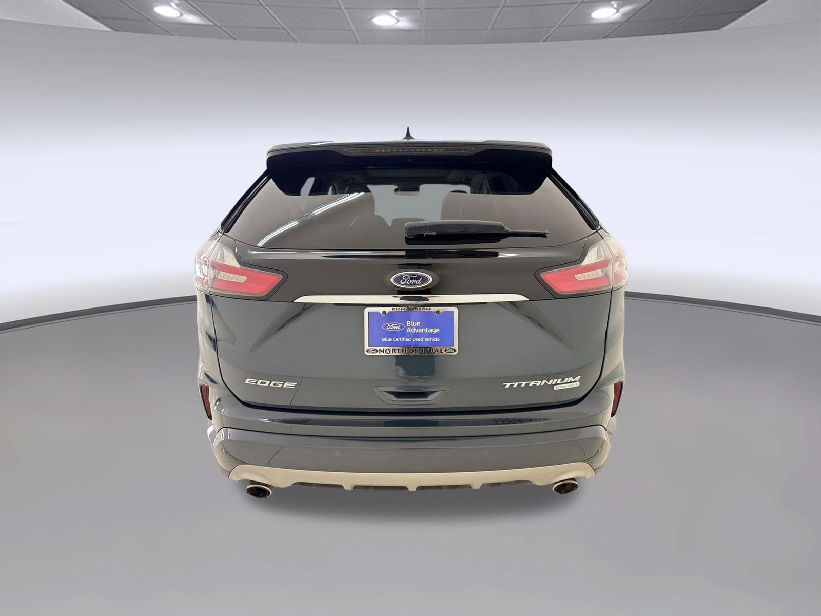 Certified 2019 Ford Edge Titanium w/ Equipment Group 301A FWD image 10