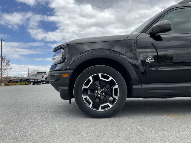 Certified 2023 Ford Bronco Sport Outer Banks w/ Tech Package AWD/4WD image 11