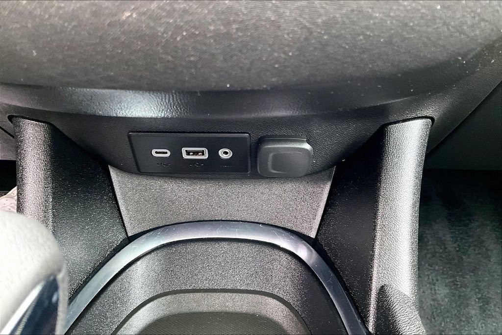 Used 2023 Chevrolet Malibu LT image 26