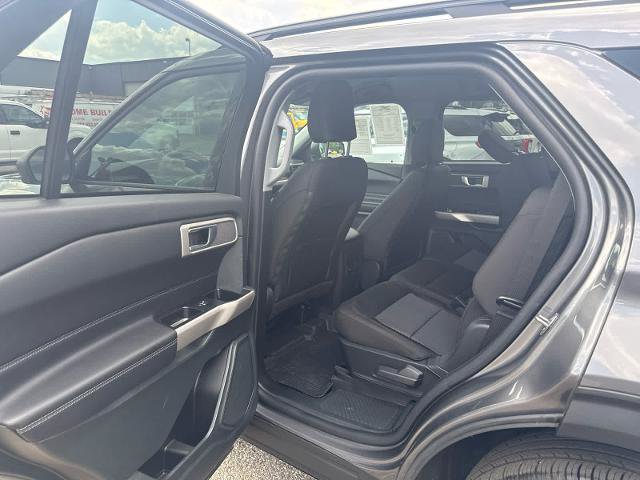 Certified 2023 Ford Explorer XLT AWD/4WD image 7