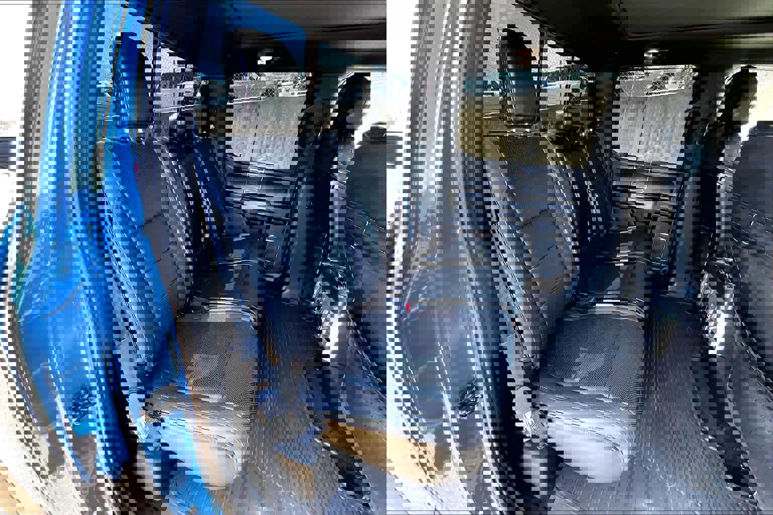 Certified 2019 Ford F150 Raptor w/ Equipment Group 802A Luxury image 22