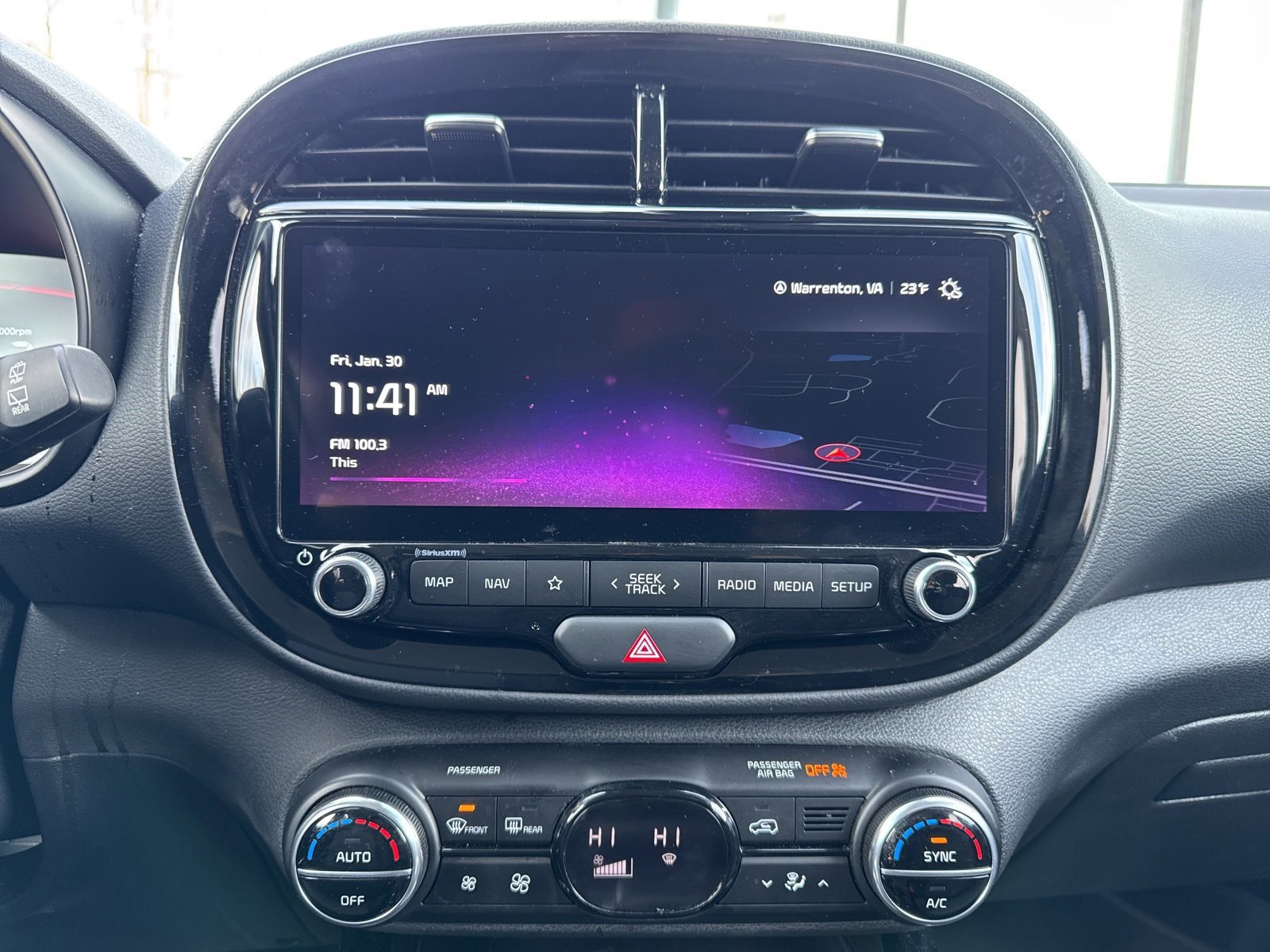 Used 2023 Kia Soul EX image 12