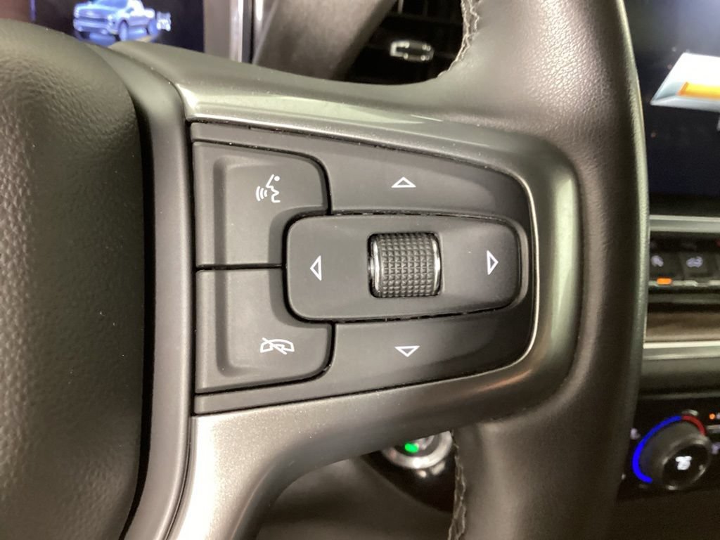 Used 2023 Chevrolet Silverado 1500 RST AWD/4WD image 23